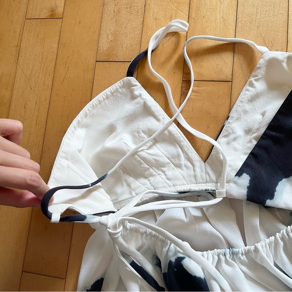 Wilfred High Low Cut Dress - Picture 8 of 9